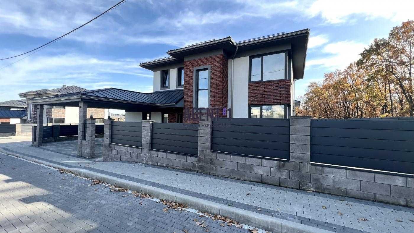Продаж нового будинка 180 кв.м., в закритому комплексі.
