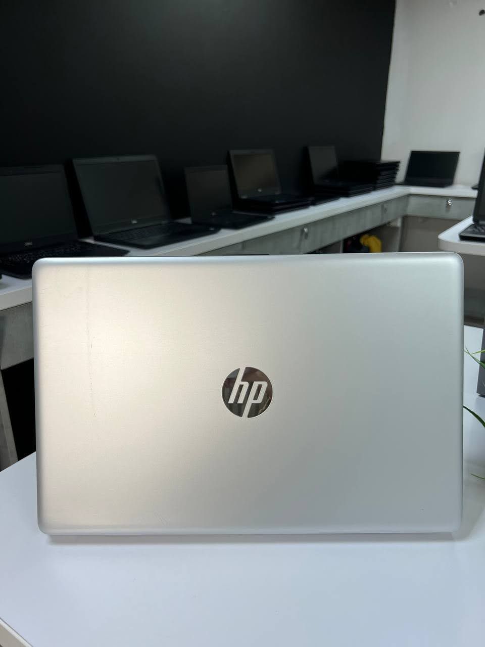 Ноутбук HP 15,97%, ліцензійний Windows