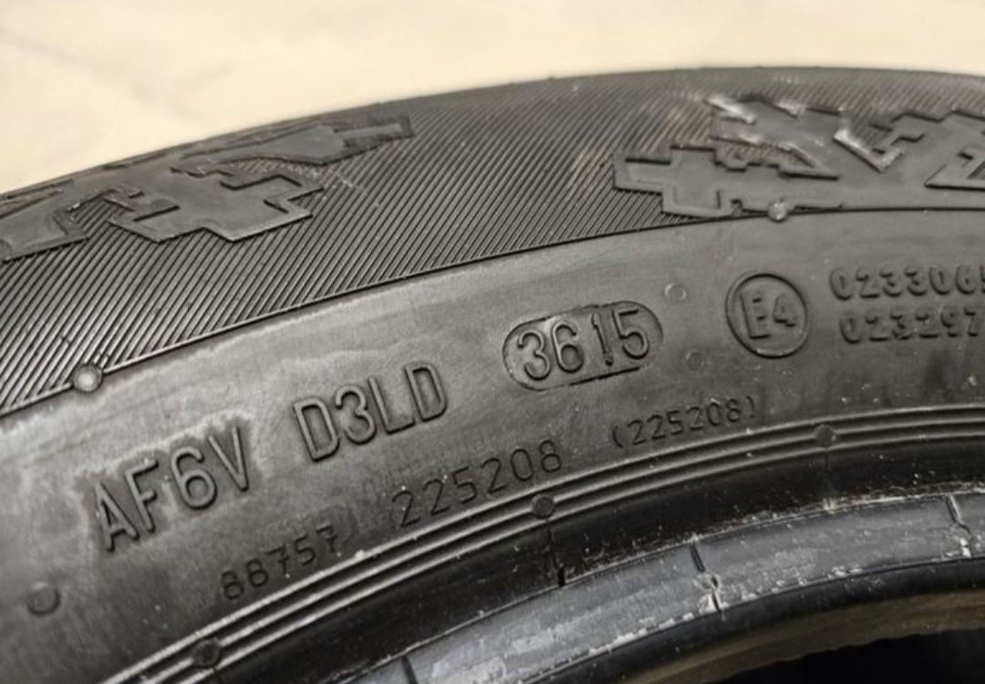 około 7-7,5 mm. Tylko odbiór! Sprzedaż prywatna bez wymiany i zwrotu