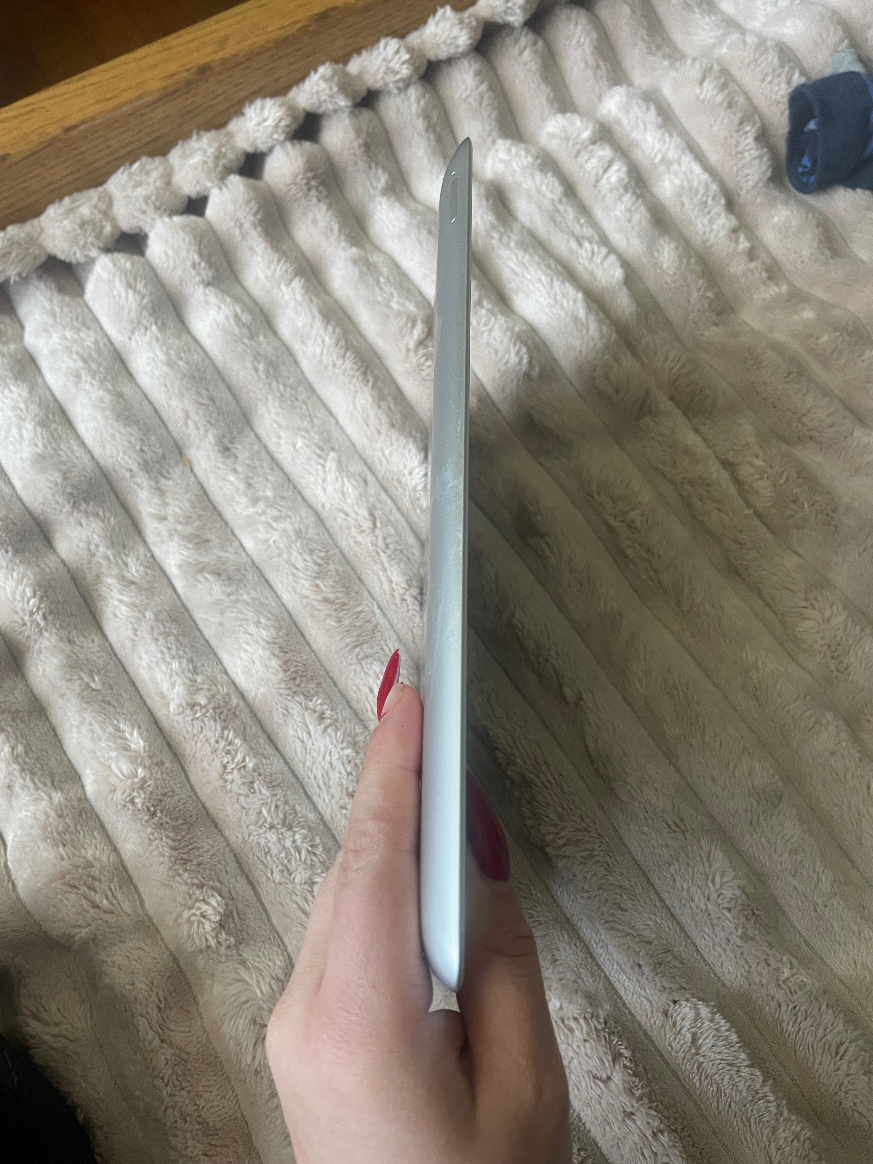 iPad 64 GN в дуже хорошому стані