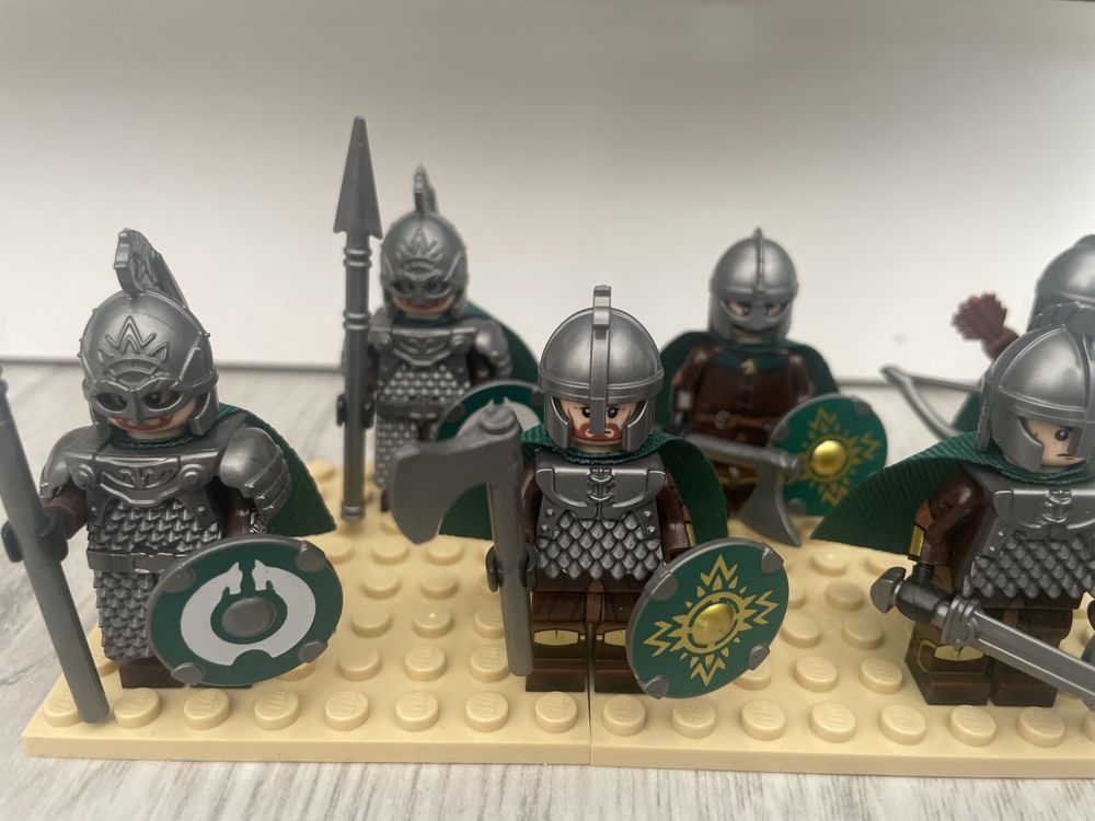 Figurki Władca Pierścieni Lord od the Rings pasujące do Lego Castle