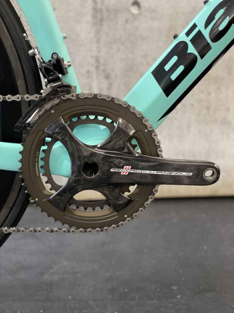 Szosa Bianchi Oltre XR4 celeste Campagnolo 61 cm