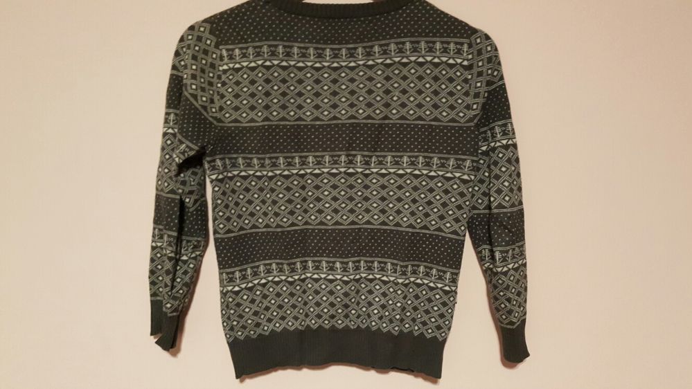 Sweter chłopięcy rozm.122-128 KappAhl
