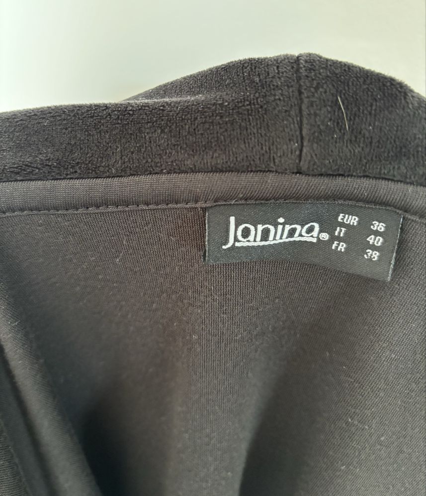 Czarny dres welurowy damski bluza i spodnie na gumce S Janina