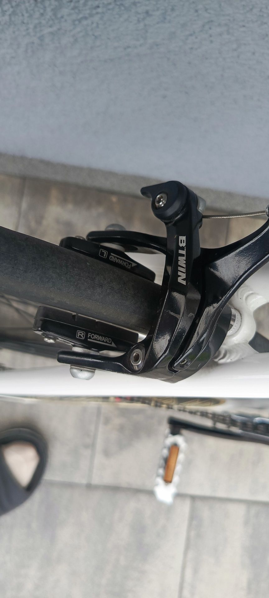 Rower szosowy btwin T3 jak nowy