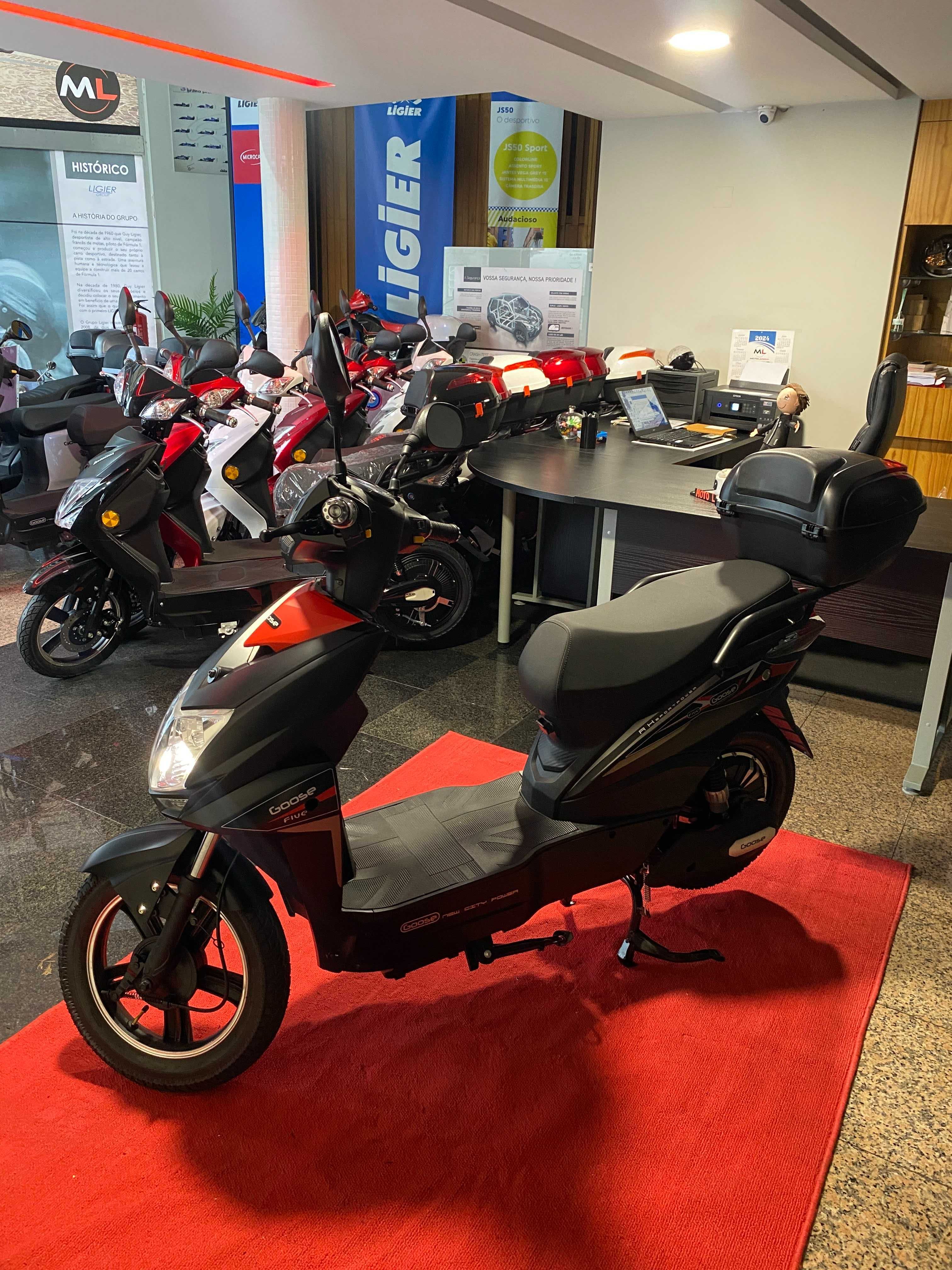 Scooter eletrica Five Vortex Motolandim