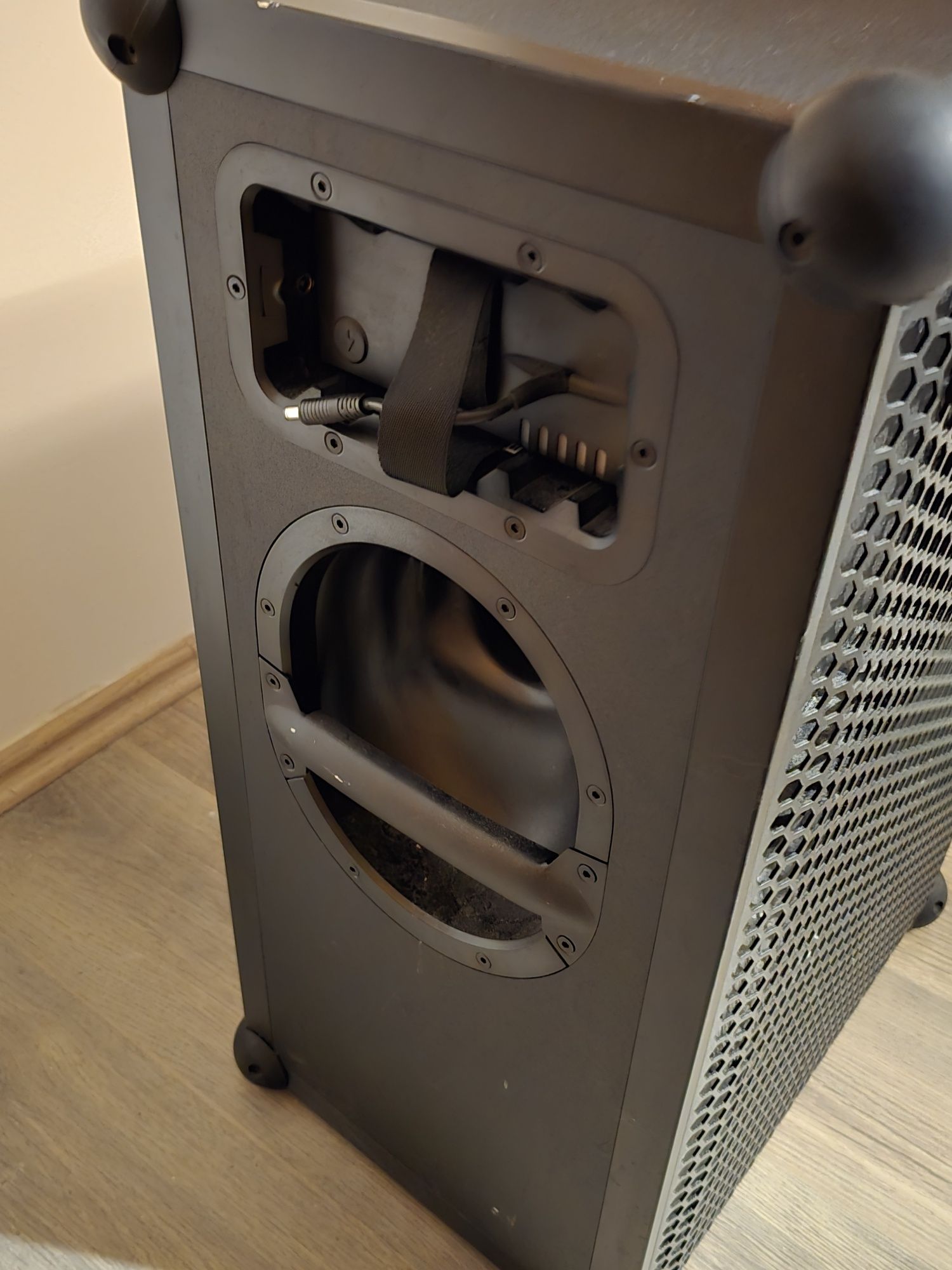 Soundboks 3 stan idealny