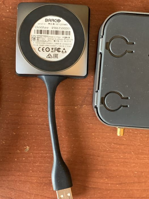 BARCO Clickshare CSM-1 Wireless Display Presentation