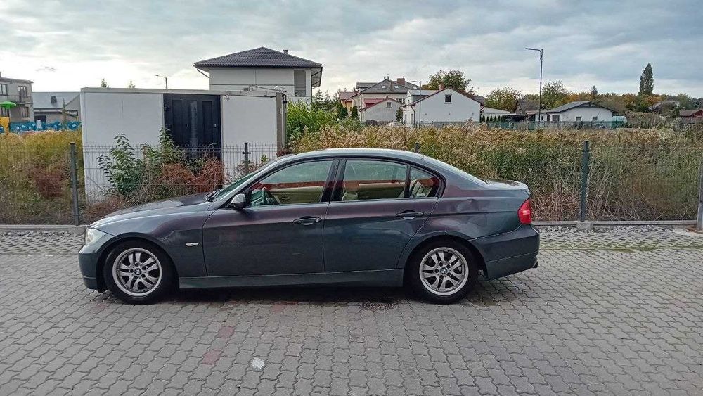 BMW e90 2.0 320i Benzyna Skóry Grzane Fotele