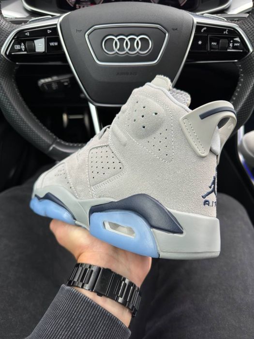 Чоловічі кросівки Nike Air Jordan Retro 6 Gray Sky