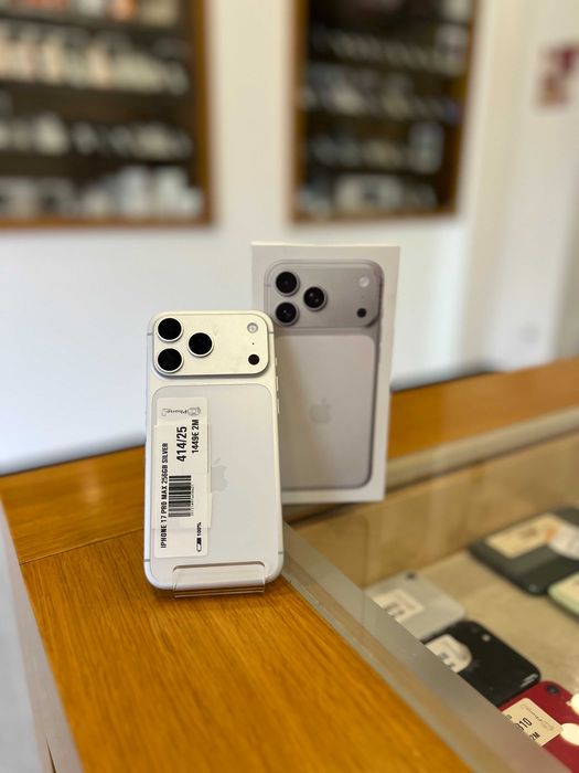 iPhone 17 Pro Max 256GB Silver