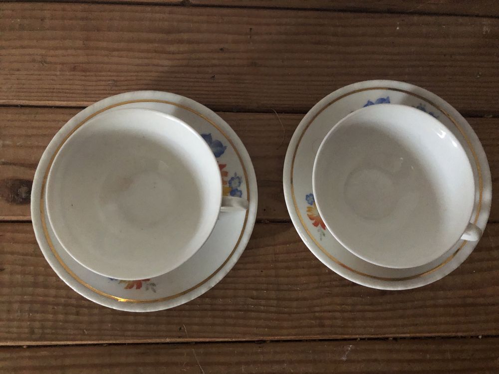 2 chavenas em porcelana Vista Alegre