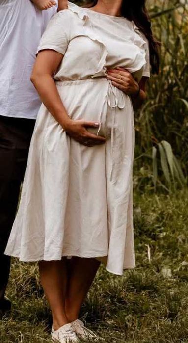 Beżowa sukienka ciążowa do karmienia Sweet Caroline BoooBYesss S