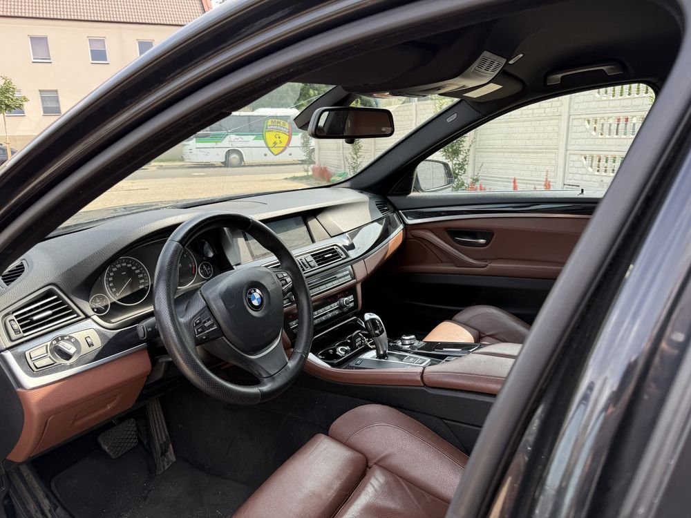 F10 *3.0Disel*BI-Xenon *Automat *Duza Navi*Skora*Sedan