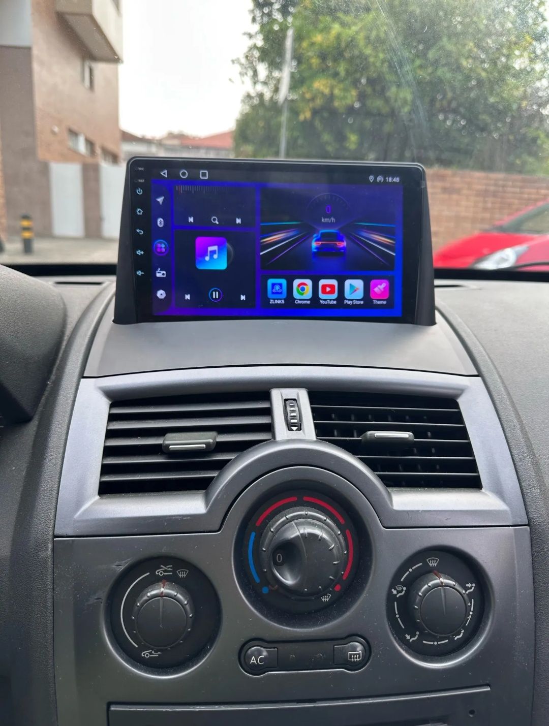 Rádio Android 12 com GPS Renault Megane 2 (Novo)