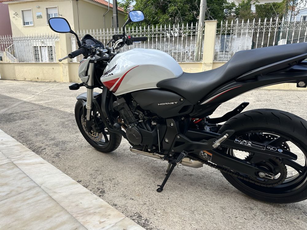 Honda hornet 2010