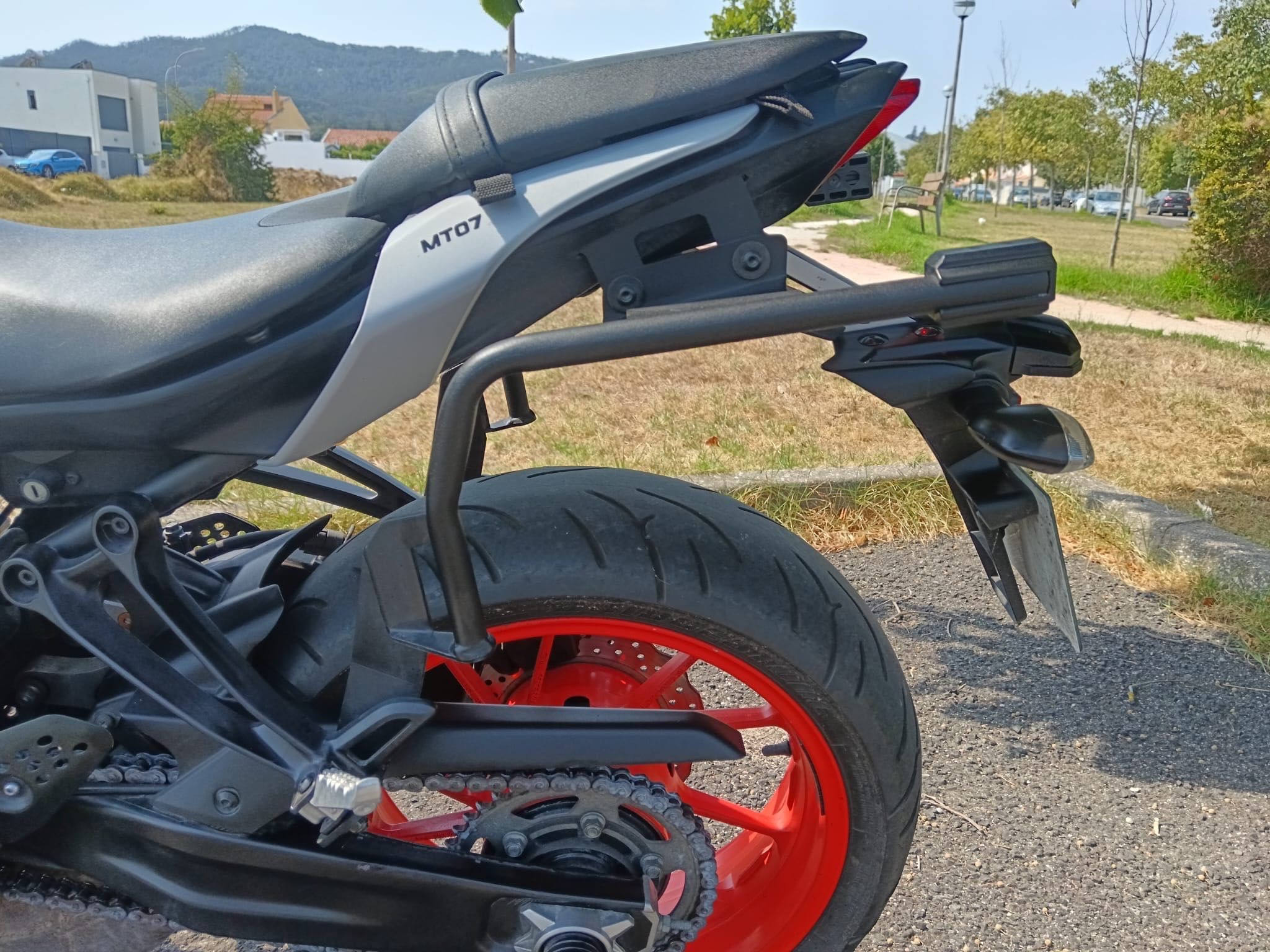 Yamaha MT-07 | Impecável | Revisão Recente | Extras Incluídos
