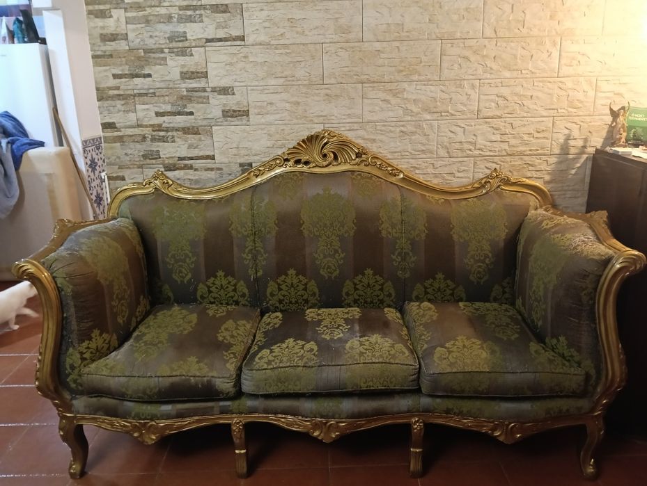 Sofá antigo Luís XIV