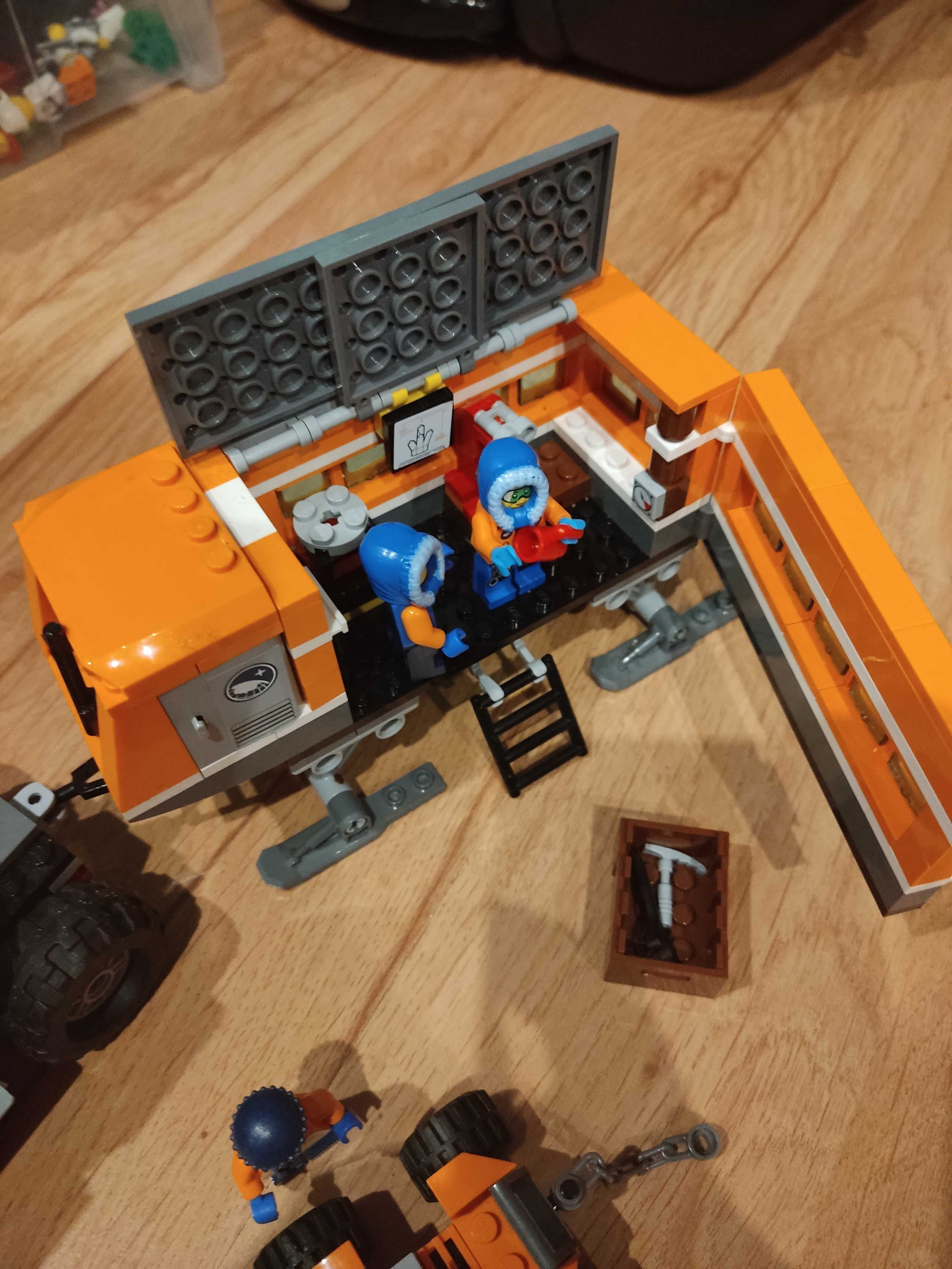 klocki Lego 60035 city stacja arktyczna kompletny instrukcja i pudełko
