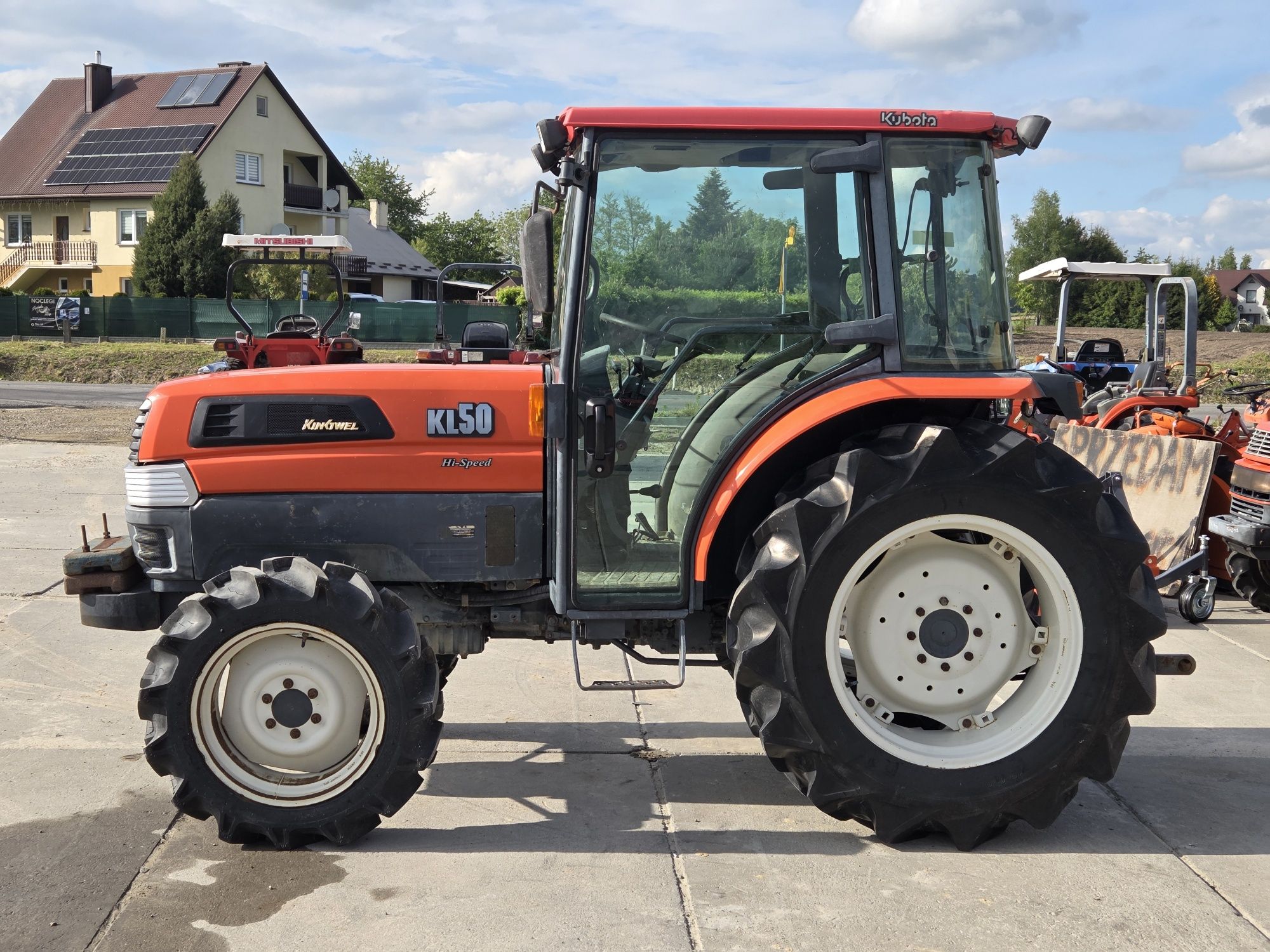 Ciągników sadowniczy Kubota KL50 50km klima zarejestrowany