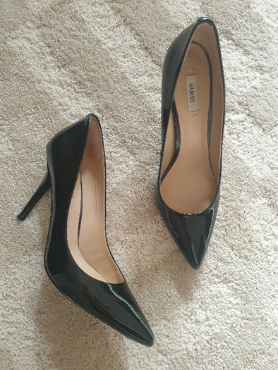Stiletto Guess preto