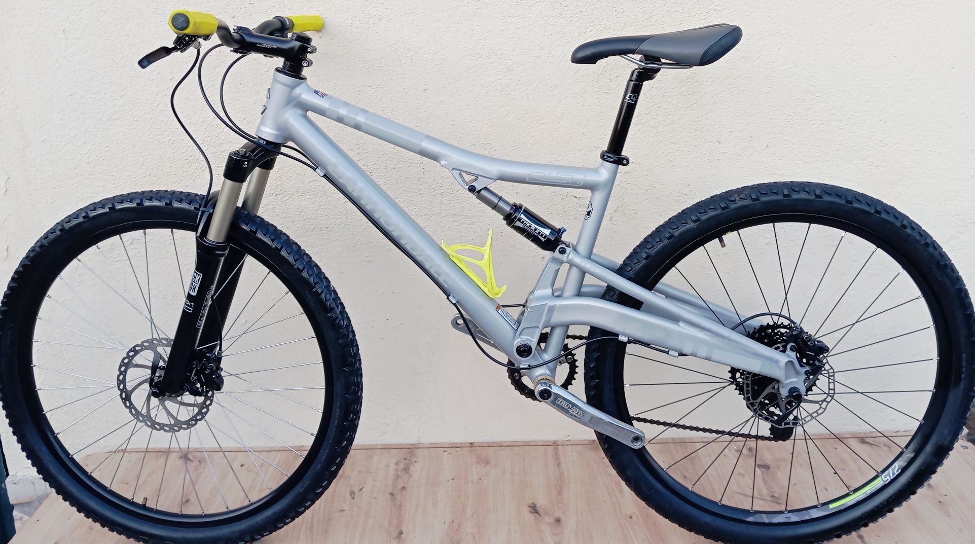 JF-Bikes Cannondale Rush 27,5 M  suspensão total