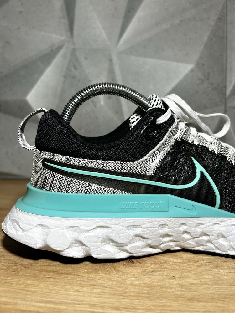 Buty do biegania Nike React Infinity Run 42 Unisex