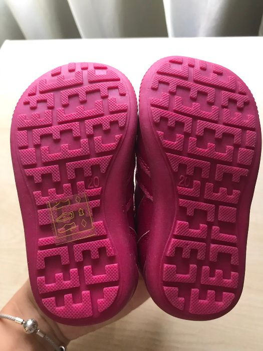 Детские ботиночки для девочки новые