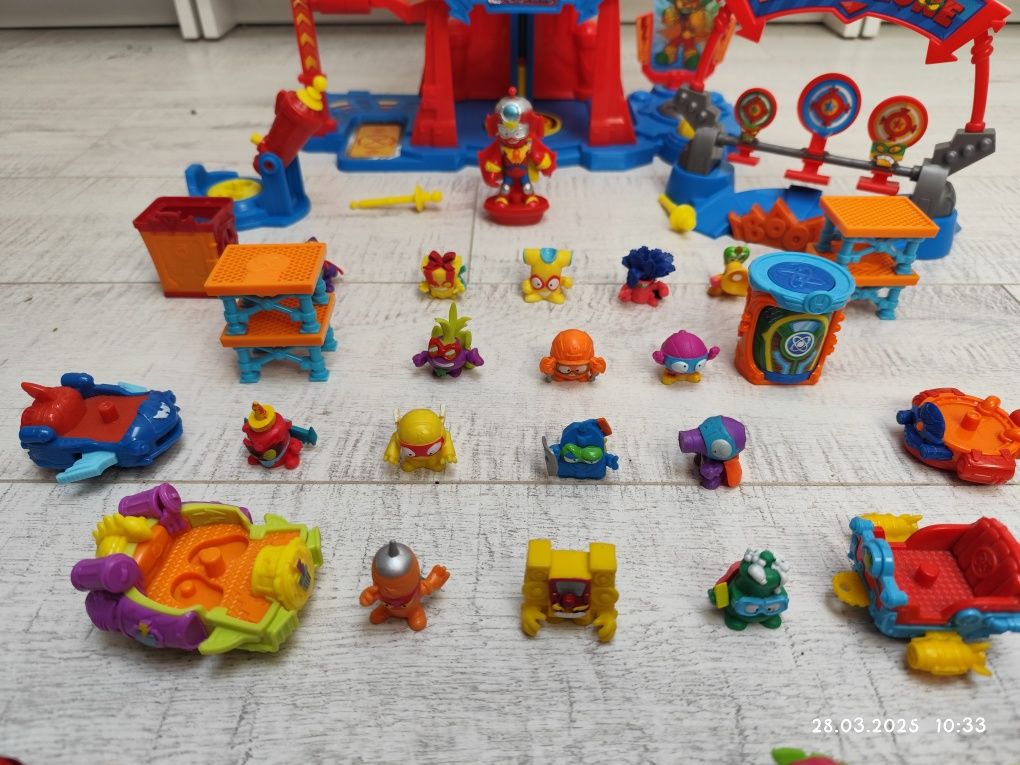 Super zings things zestaw wieża treningowa training tower figurki aut