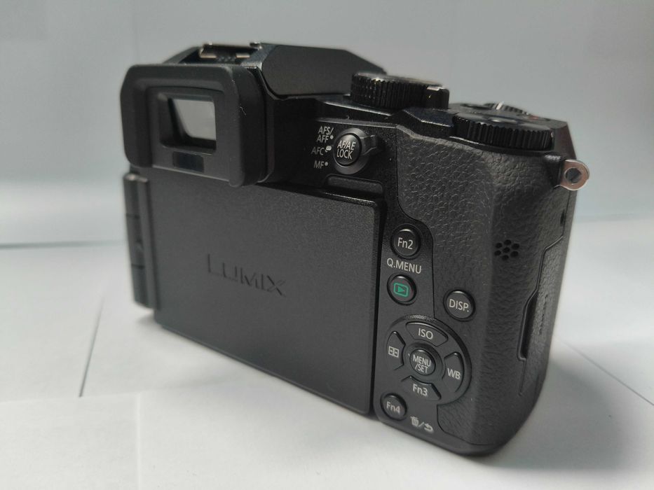 Camara Panasonic Lumix DMC-G7 4K com GARANTIA até 30/01/2027 como NOVA