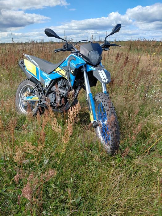 Продам ліфан 250