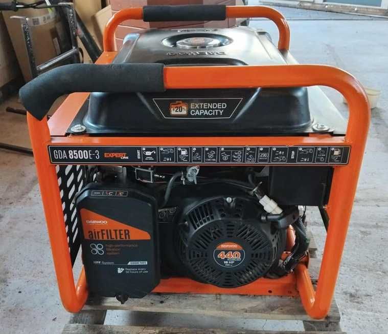 Agregat Prądotwórczy 3-fazowy Daewoo 7,5kwh Stan Bdb GDA8500E-3