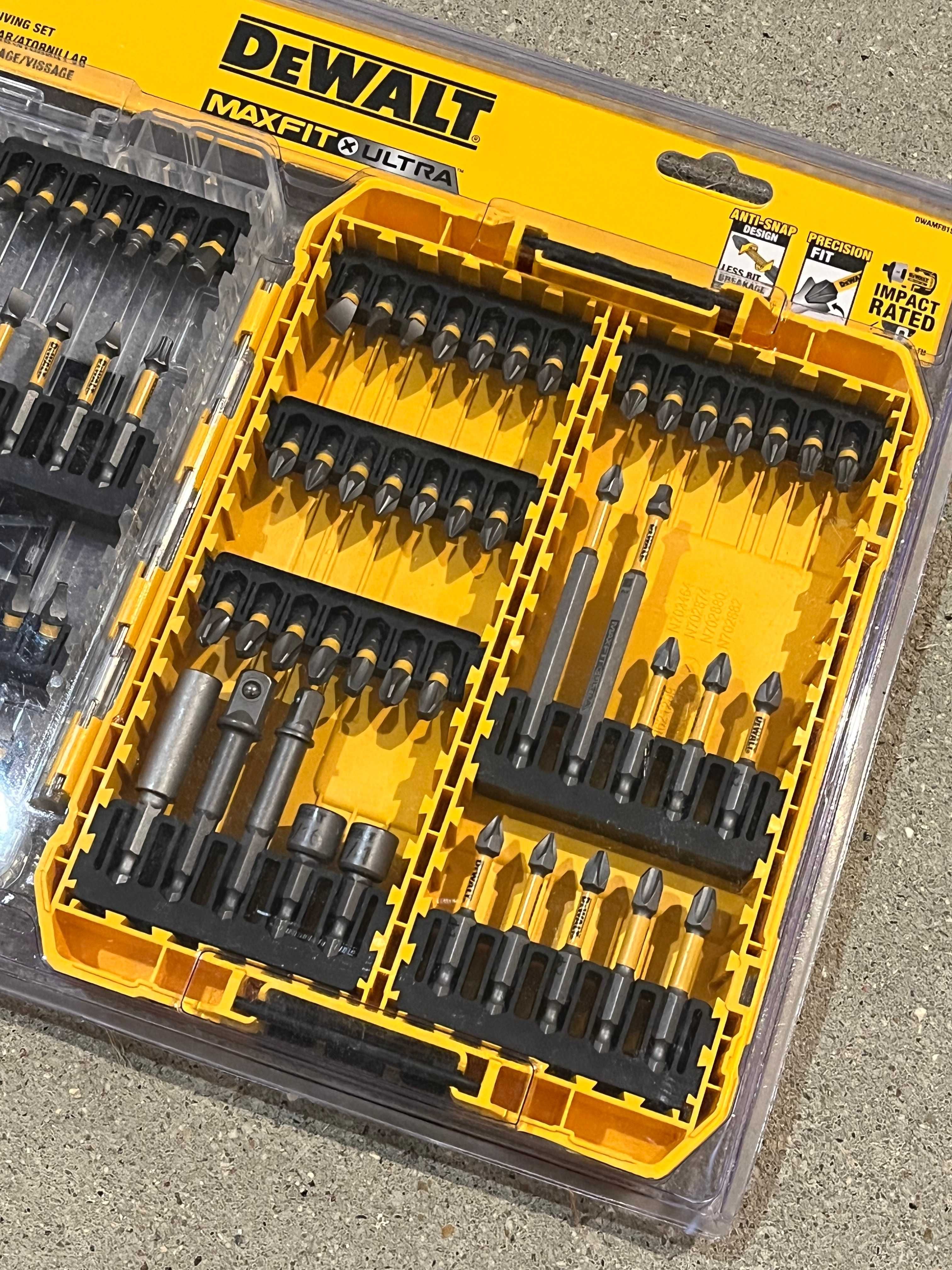DEWALT max fit bity 81 czesci