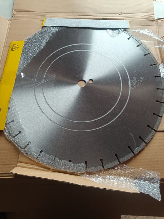 Tarcza diamentowa do cięcia betonu na sucho
