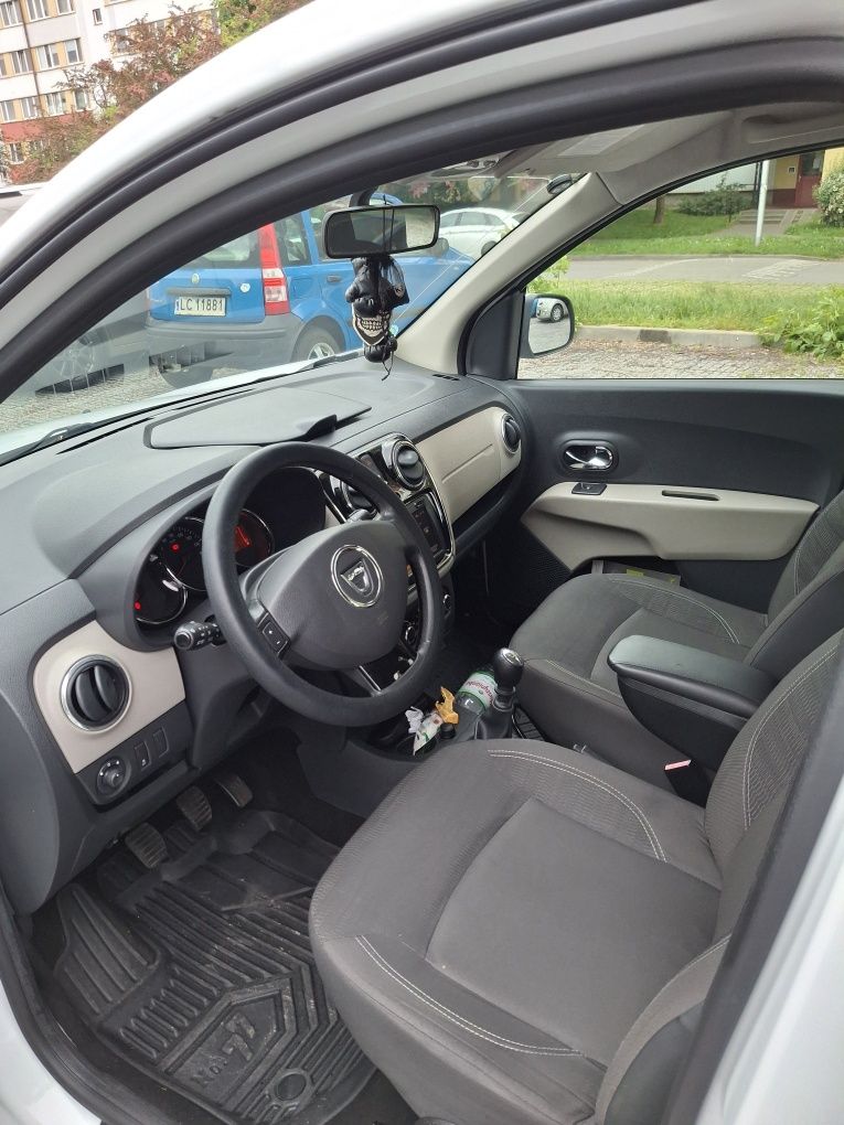 Dacia Lodgy 1.5dci 90km 6 biegów