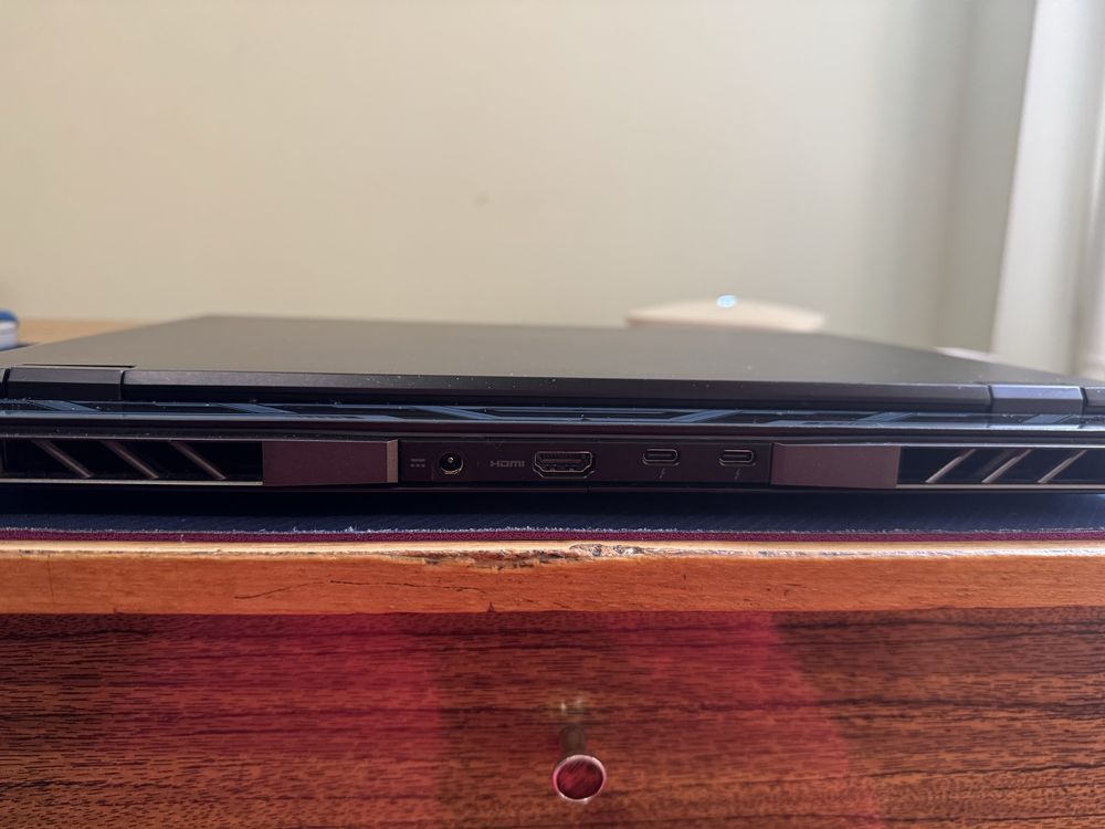 acer predator helios 16 ph16-71 240 hz