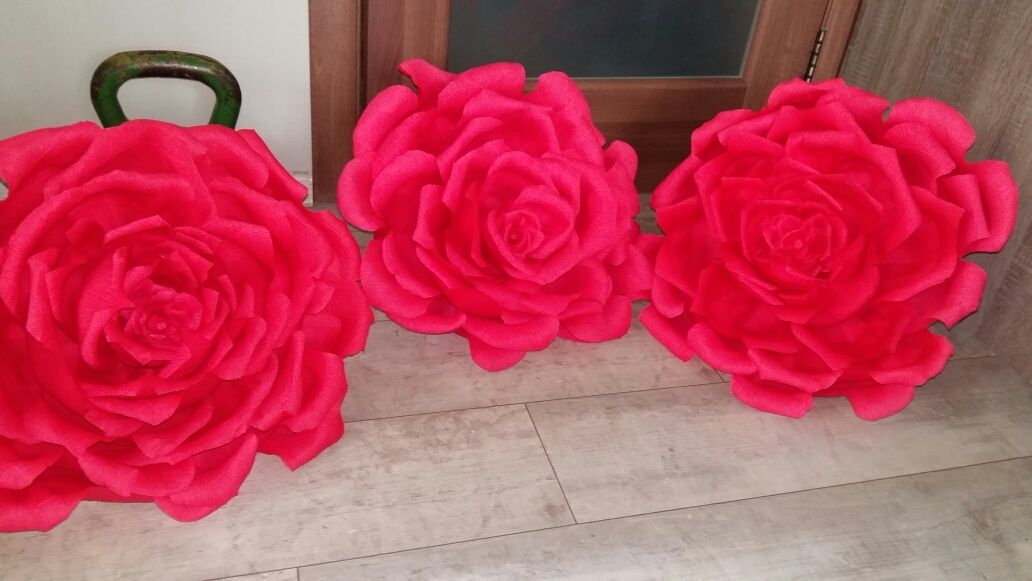 Бумажные цветы гофрированной бумаги розы пионы Ростовые цветы фотозона