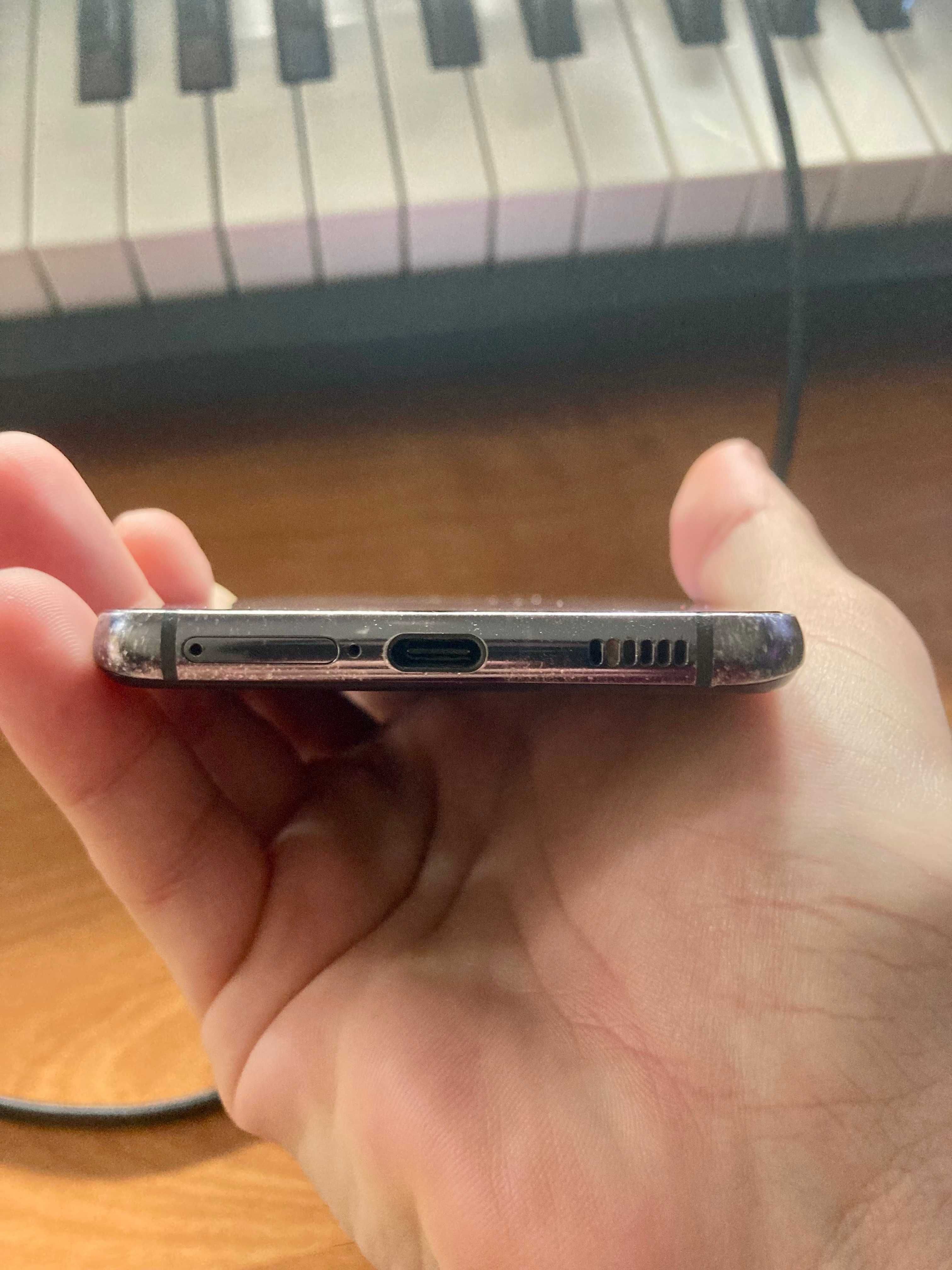Samsung Galaxy S21 8 GB / 128 GB 5G