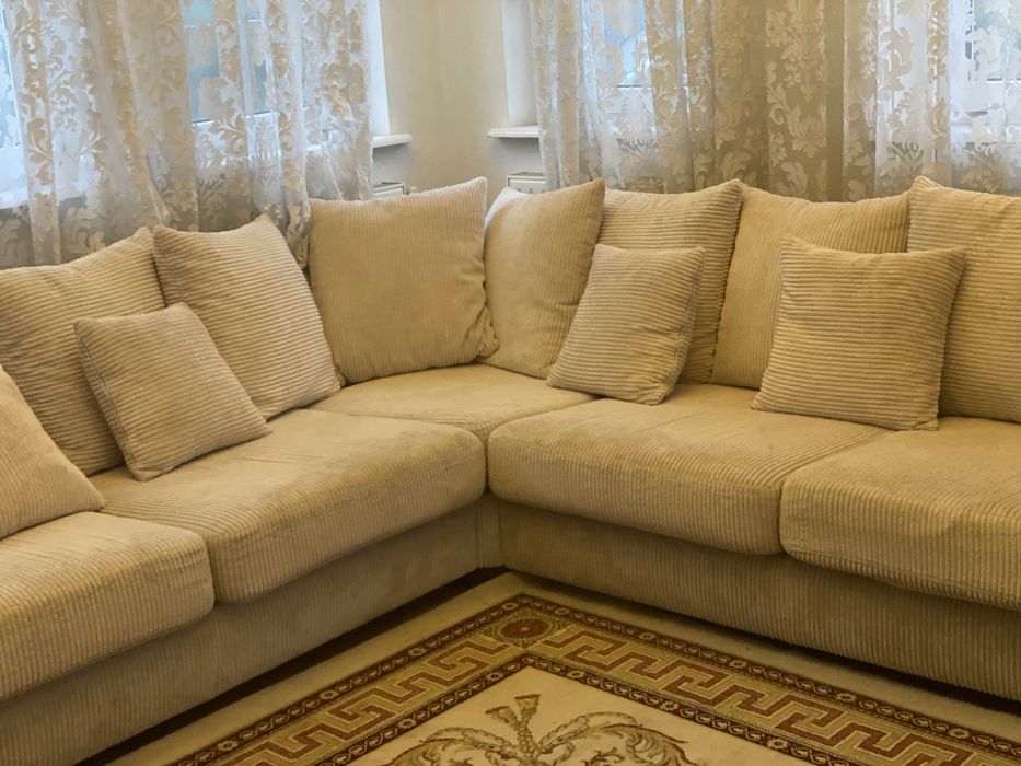 Кутовий диван