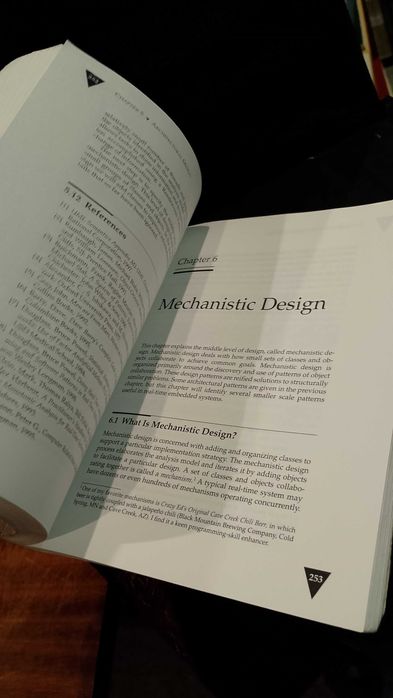 Real-Time UML - Developing Efficient Objects for Embedded Systems