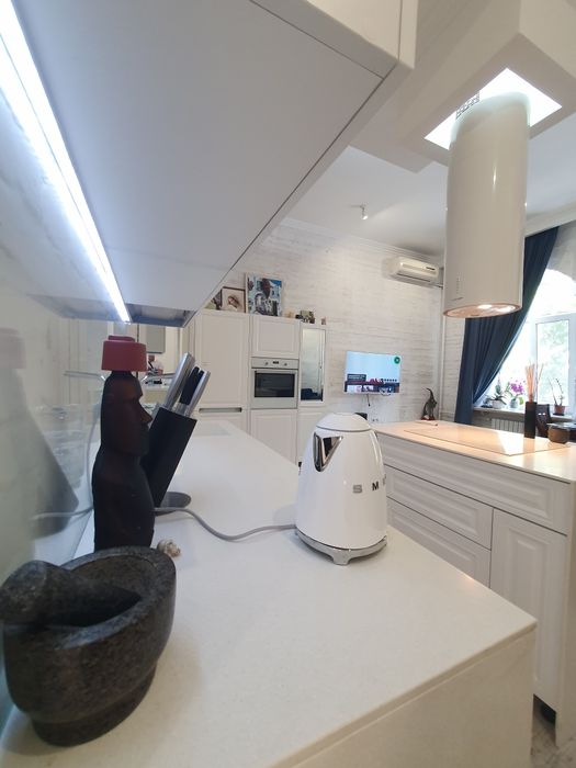 Продам 3кв. Нагорный, р-н п. Шевченко, Жуковского, центр.