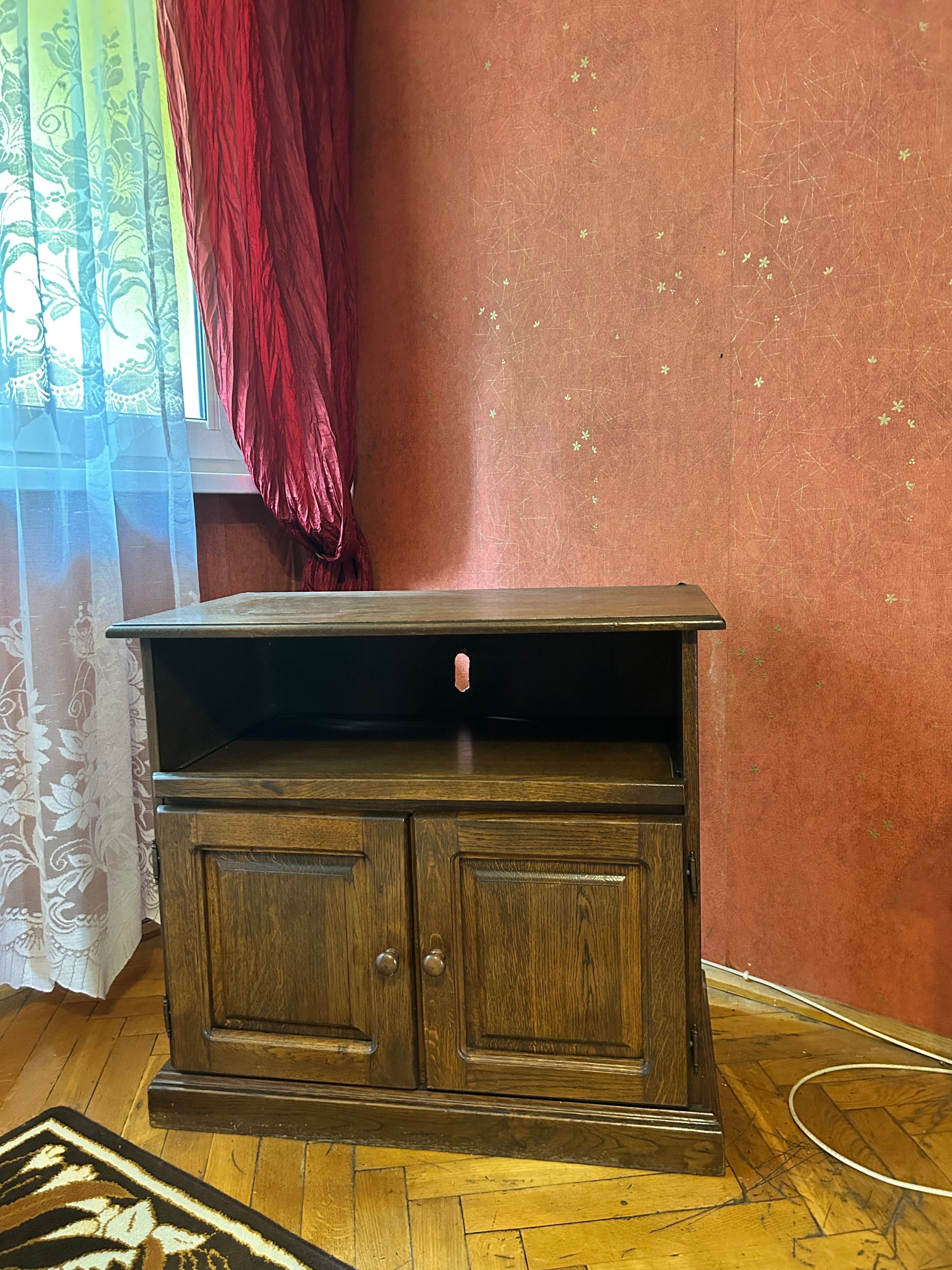 Dębowa szafka pod Telewizor