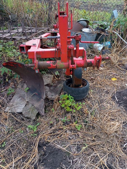 Плуґ польский для минитрактора