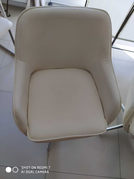 Fotele obracane skórzane