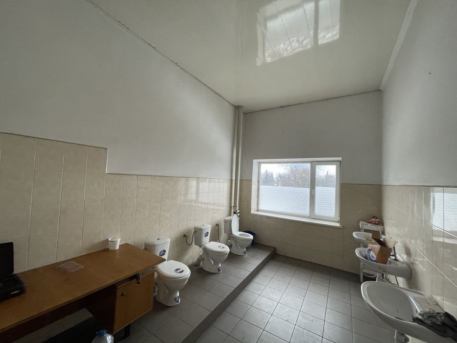 продаж комплексу будівель