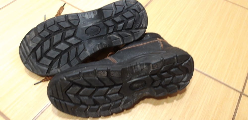 Buty robocze rozmiar 41