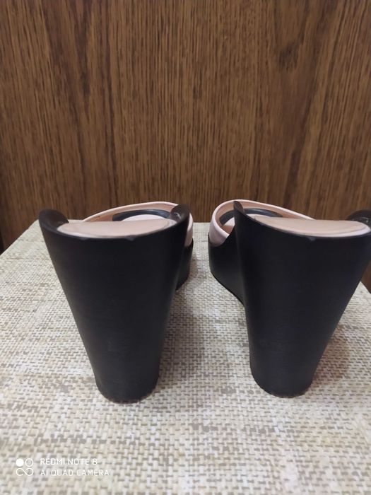 Женская летняя обувь