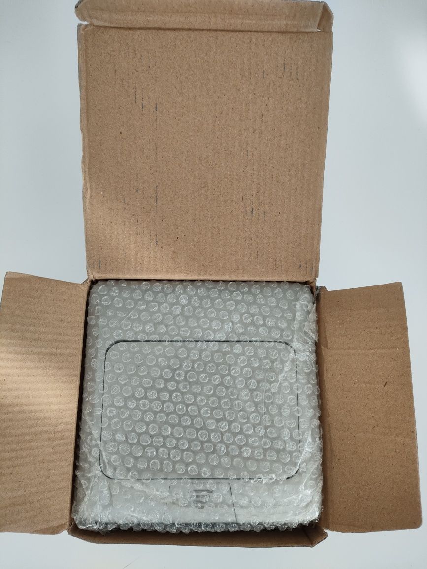 2x Gniazdo chowane wpuszczane w blat (podłogę) aluminium Pop-up Zestaw