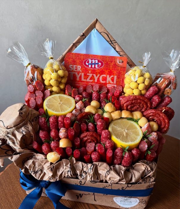 Їстівні букети мясні букети фруктові з сухофруктів букети з цукерок