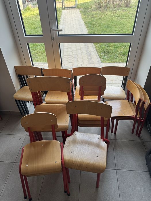 Stoliki i krzesła do przedszkola